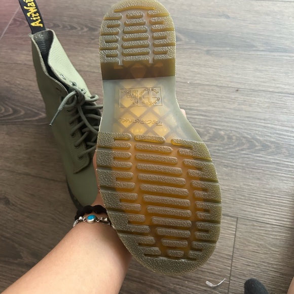 Dr Martens - Picture 4 of 8